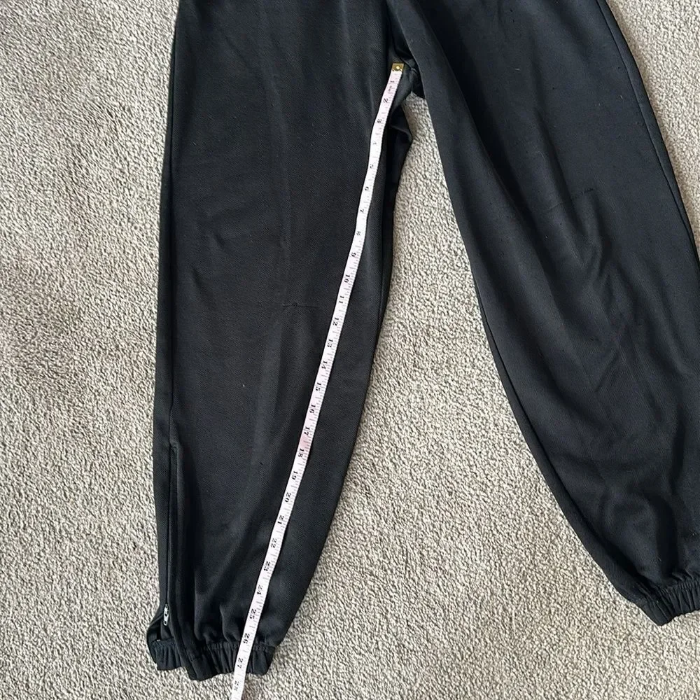 Nike Unisex Knit Training Pants!